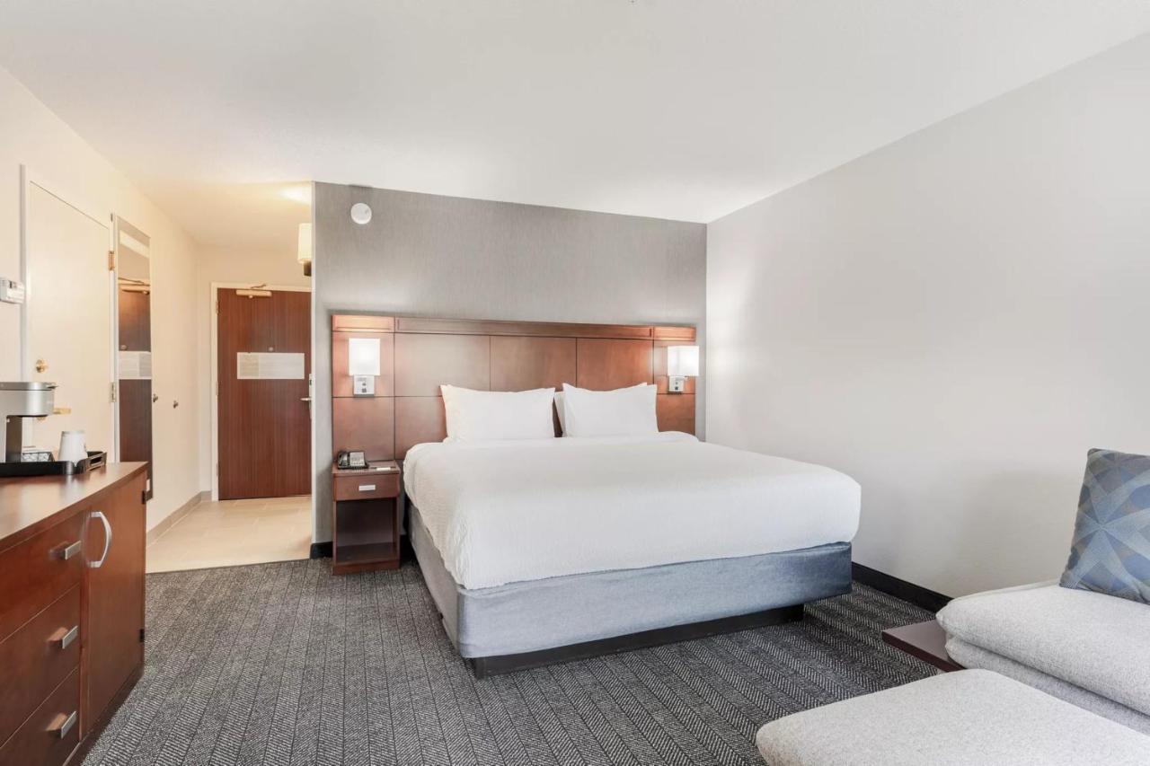 Courtyard Burlington Williston Hotel Luaran gambar