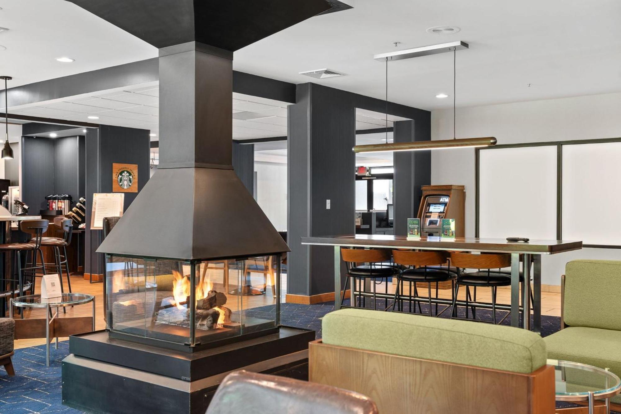 Courtyard Burlington Williston Hotel Luaran gambar