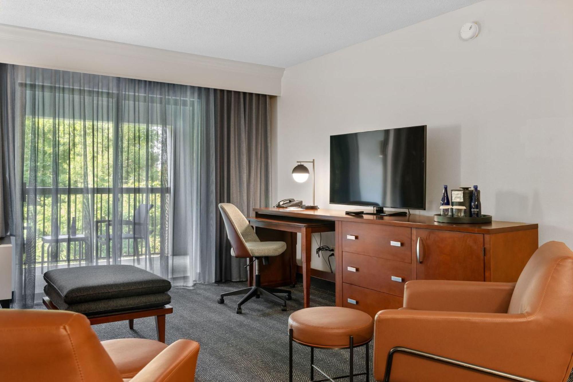 Courtyard Burlington Williston Hotel Luaran gambar