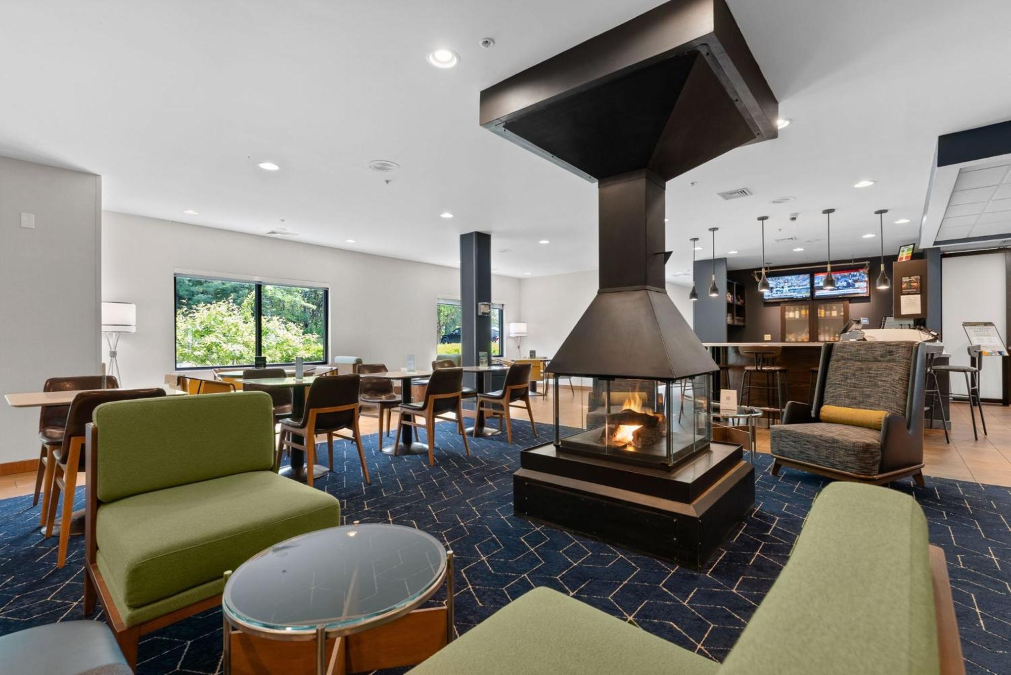 Courtyard Burlington Williston Hotel Luaran gambar