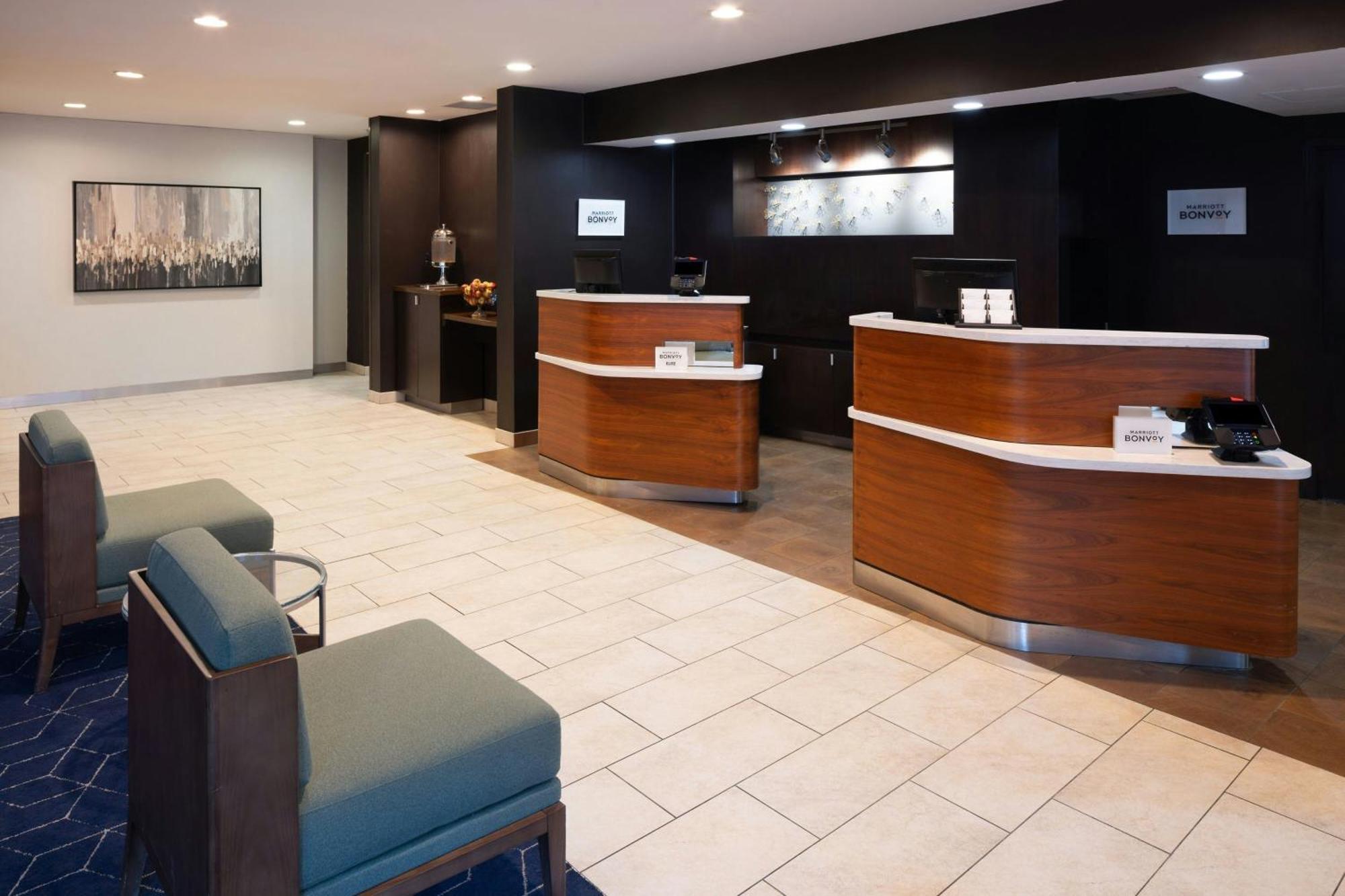 Courtyard Burlington Williston Hotel Luaran gambar