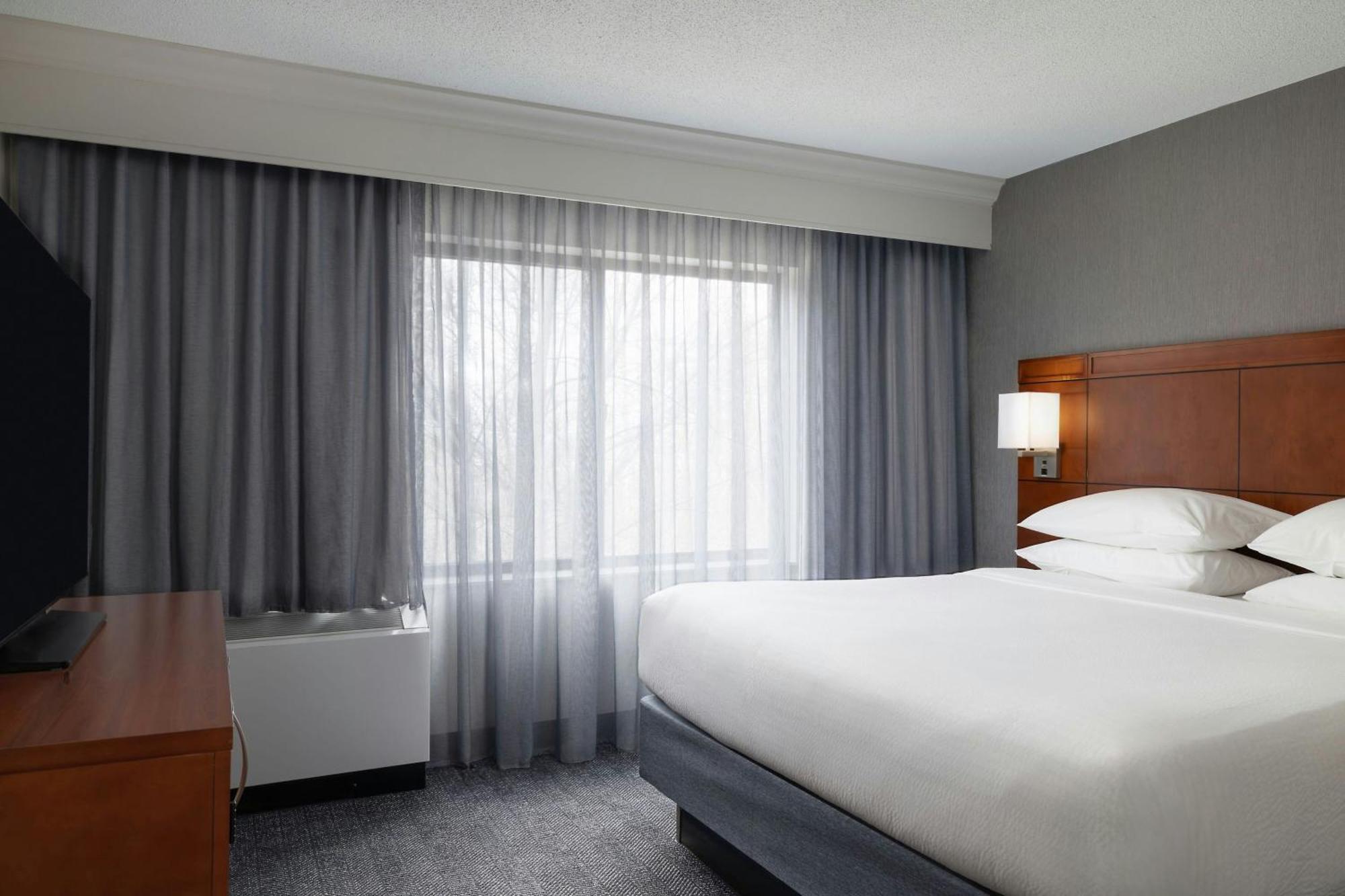 Courtyard Burlington Williston Hotel Luaran gambar
